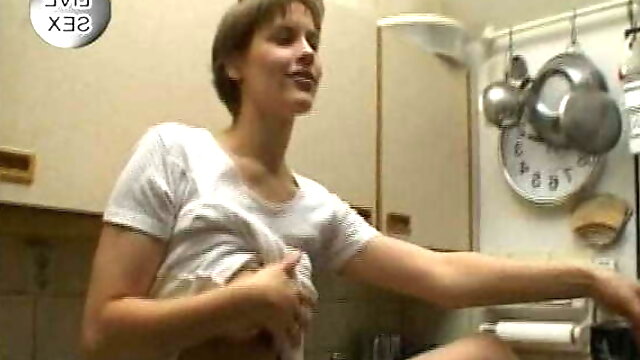 Young German Teen Solo Masturbation in the Kitchen