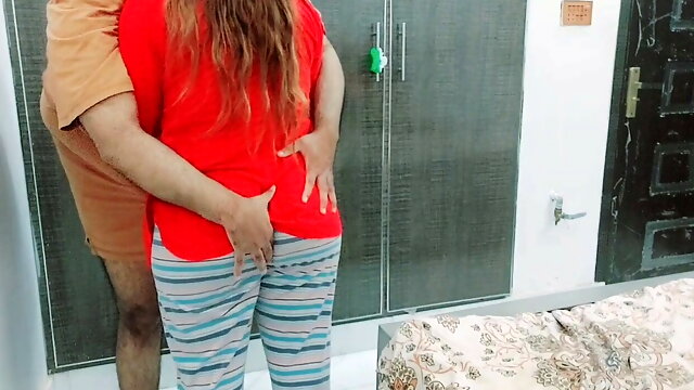 Pakistani Wife Cheating With Uncle With Clear Hindi Audio