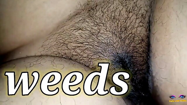  bbw pakistani desi aunty expose her Big Boobs and round deep ass and hairy pussy while sexy dance