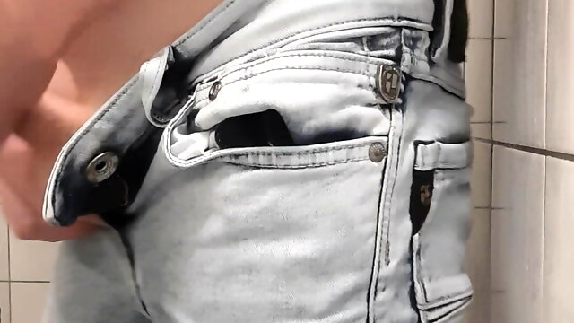 Love the way of cumming, memyselfandmyown showering time