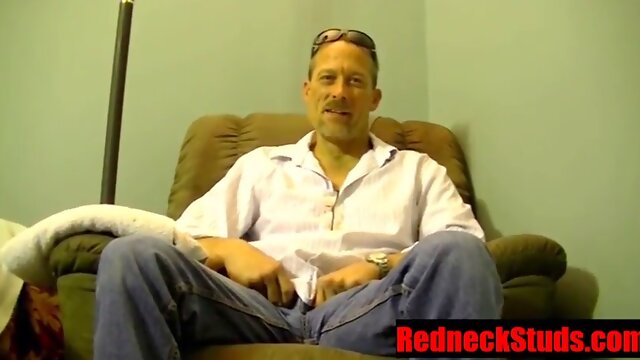 Amateur Gay Redneck