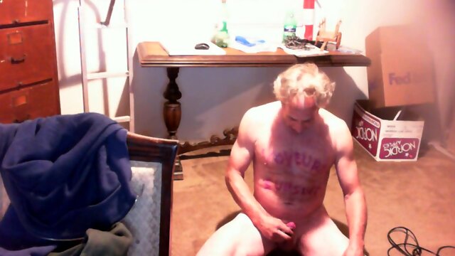 Voyeur,s Old Sub Getting Dirty