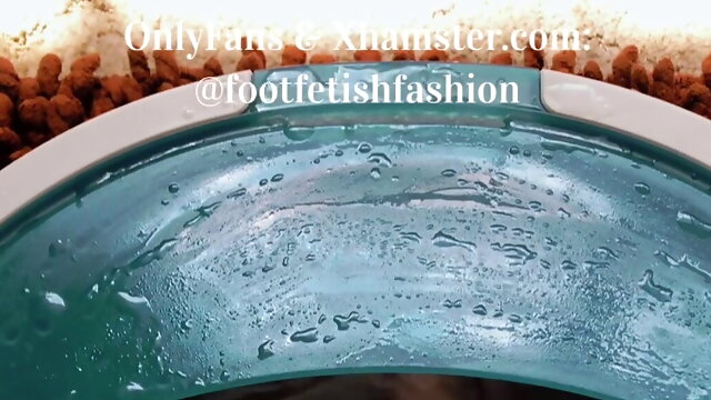 FetishEdition - Only a nice Footbath - footfetishfashion 