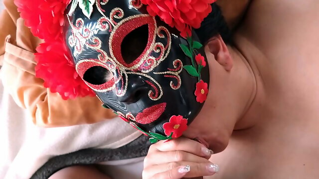 Day of the dead: Nice oral, masturbation and beautifu SQUIRT!