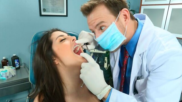 Dentist, Tandlæge