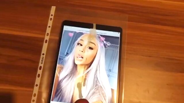 Ariana Grandes