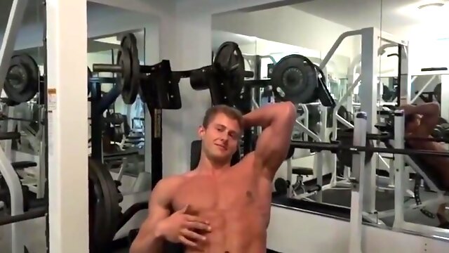 Gay Solo Muscle