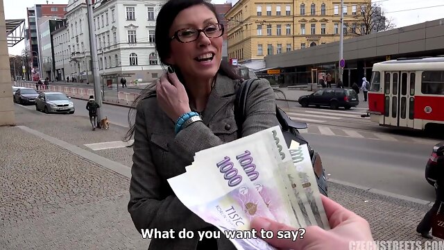 Czech Mom Veronika the Secretary - Amateur pov public sex for cash
