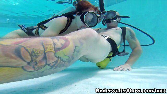 Underwatershow