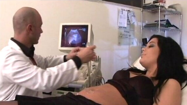 TRA LE MURA DOMESTICHE - scena 3