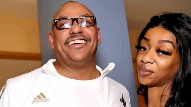 The legend julian jox out of fucks 18yrlockheartt slim thick