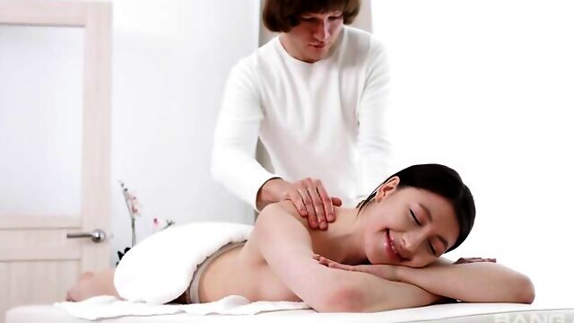 Horny Skinny Creampie