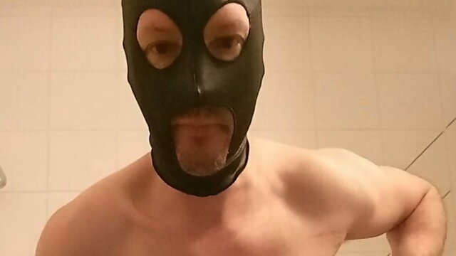 Akteon with a dildo in his ass, moaning to make you hard