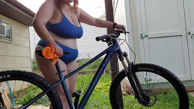 Bike Solo, Bbw Outdoor Webcam