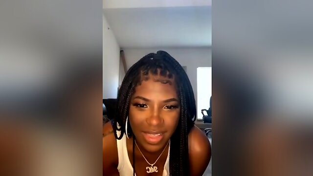 Ebony Webcam Twerk