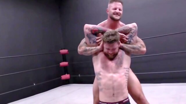 Wrestling Gay