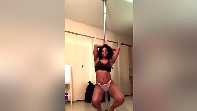 Ebony Webcam Twerk