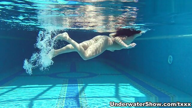 Underwatershow