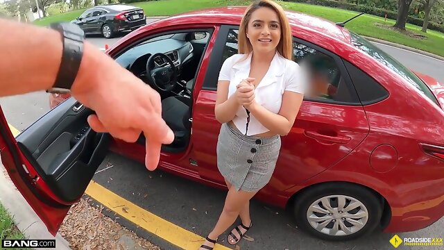 Nola Exico Finds A Creative Location To Fuck The Roadside Guy [HD Porn] - Teen