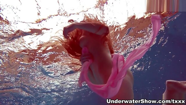 Underwatershow