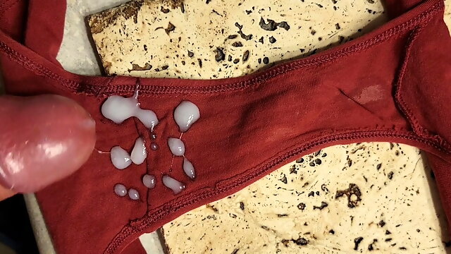 Gay Panties Masturbation