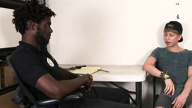 YoungPerps - Hung dark-hued Security Guard screws A nice Straight Teen