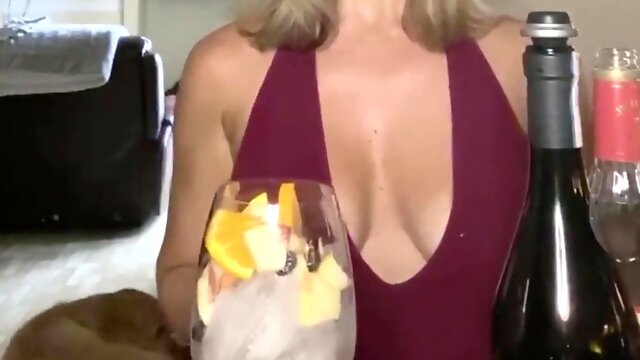 Bartender, Booze&boobs