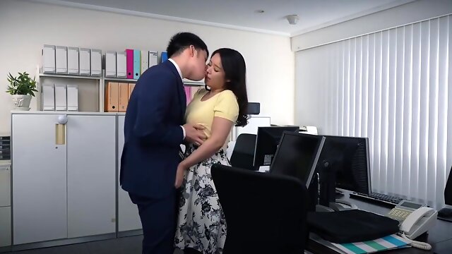 Japanese Busty, Tsukada Shiori Videos, Big Ass Japanese Wife