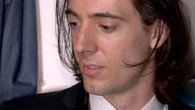 Cocky men Mario Torrez and Lionel Lilac in the cockpit