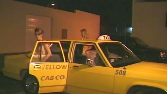 Taxi Lesbian