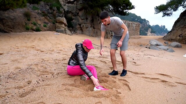 Hardcore fucking on the beach with Anna Blond and her man