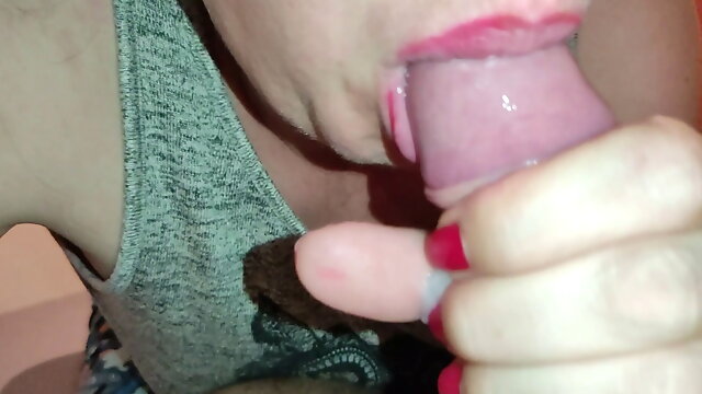 Cum In Mouth, Swallow, Amateur