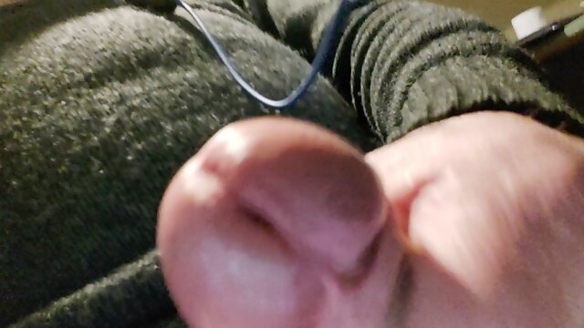 G-Daddy having a wank off