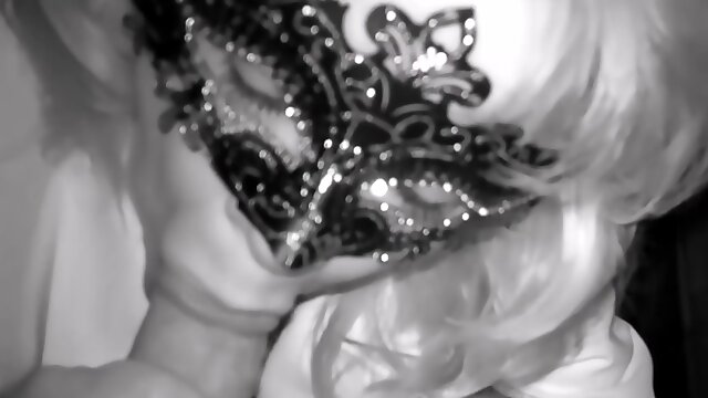 Kynew Deepthroats A Cock For Cum