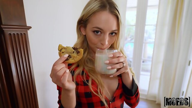 Lily Larimar Cookies