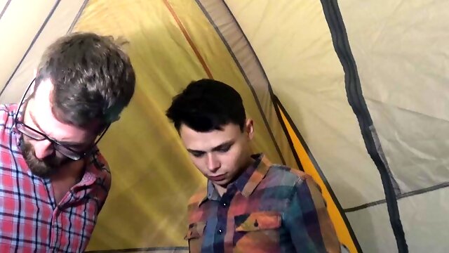 Camping Gay, Daddy And Boy Gay