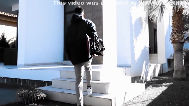 Spunky White Weekend : Horny Friends Have Sex On A Snow Trip 14 Min With Gay Porn