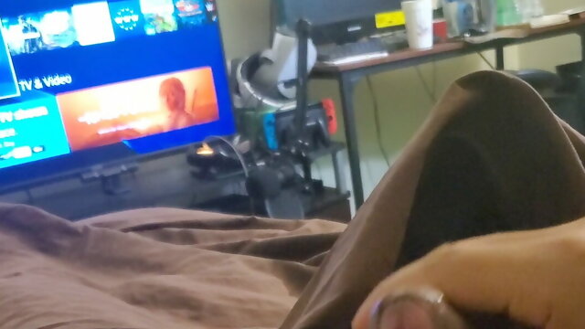 Browndicksavior Morning horny masturbation 