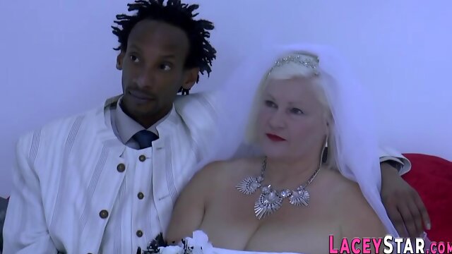 Gilf gobbles black dick and gets fucked