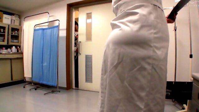 IJ2204-Mature nurse fucked big butt from behind by hospital patient