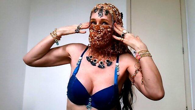 Brazilian Miss in Arabe fetish sexual secrets of a belly dancer 