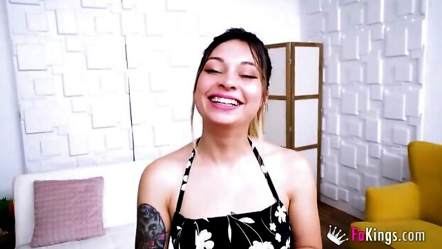 Stupefying chick - reality porn - FaKings