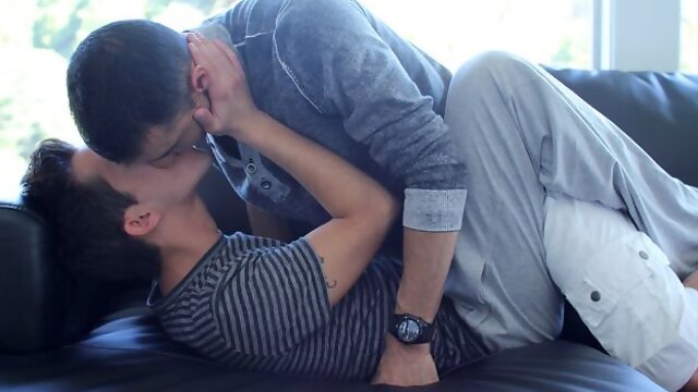 Sexy Luke Hass and Devin Dixon fuck in a room with a view