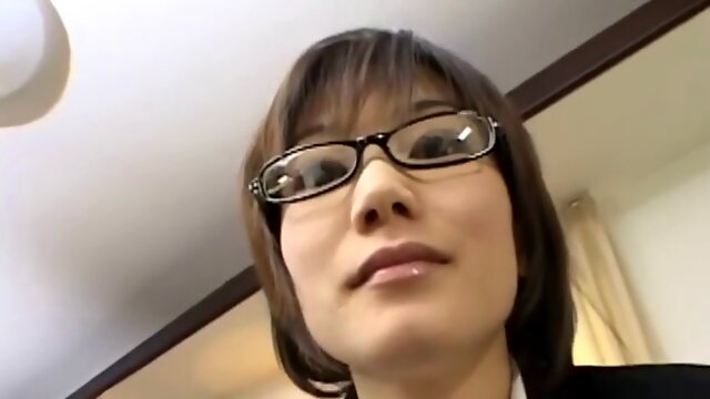 Cum eating asian teen sucks dick