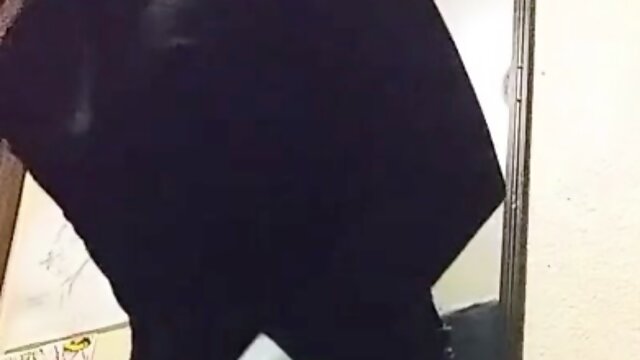 Trans moaning as she rides her toy