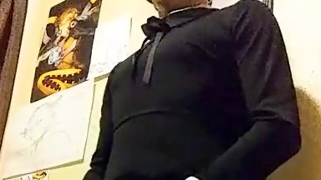 Trans moaning as she rides her toy