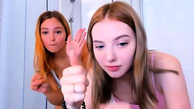 Amateur brunette webcam teen