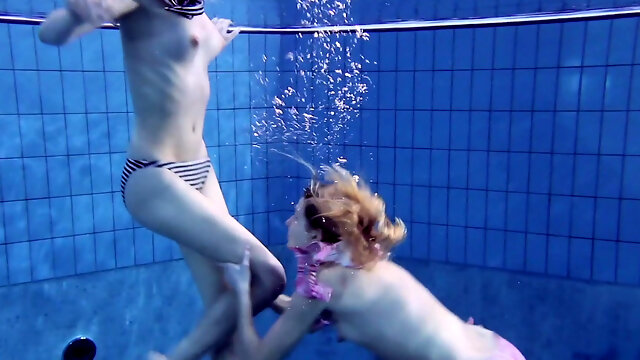 Duna and Nastya horny underwater lesbians