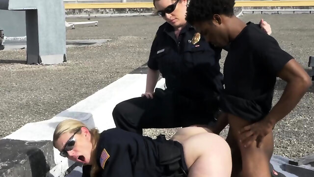 Blonde lesbian cop sucking a big dicked suspect