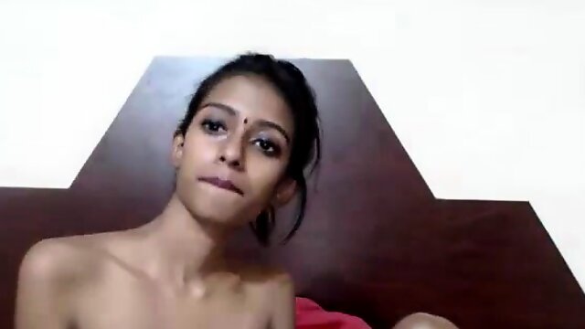 Amateur Skinny Indian Desi Teen Sins By Showing Big Tits